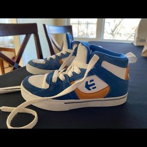 Little kid Sz13 Etnies Harrison HighTop skate shoe